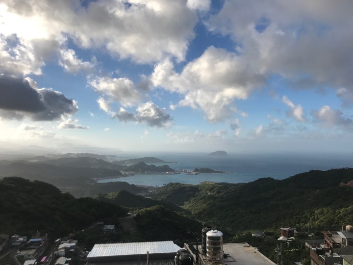 16E391D5-32ED-4C11-8536-2A318C528B79