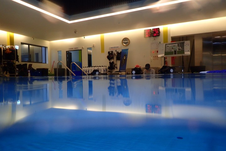 OLYMPUS DIGITAL CAMERA